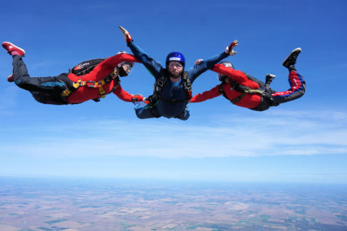 Solo Skydive at Skydive Twin Cities